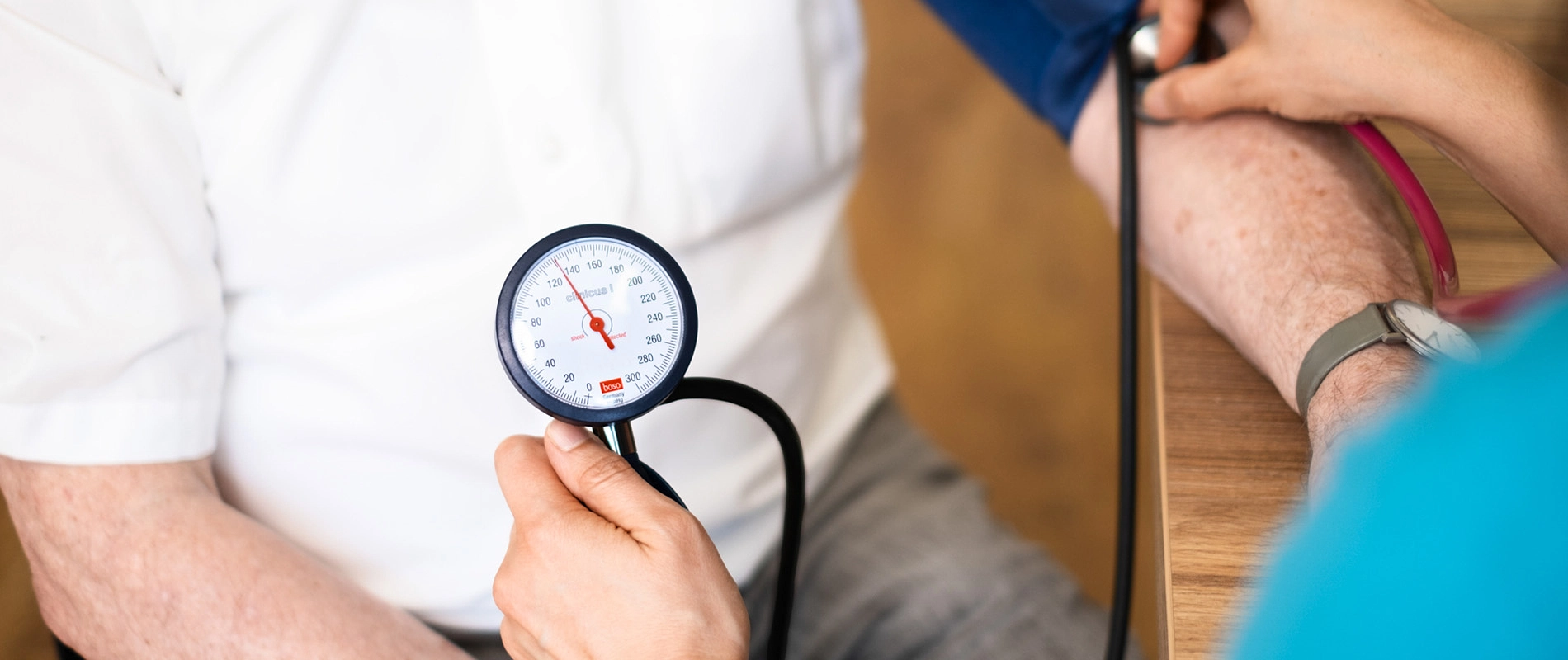 Blutdruckmessen bei Patienten